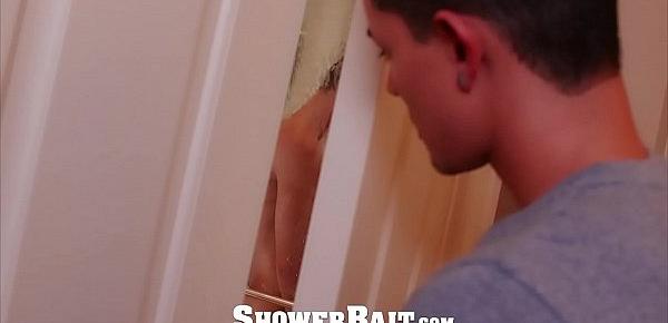  ShowerBait Halloween Str8 shower fuck with Cameron Boyd and Ethan Slade